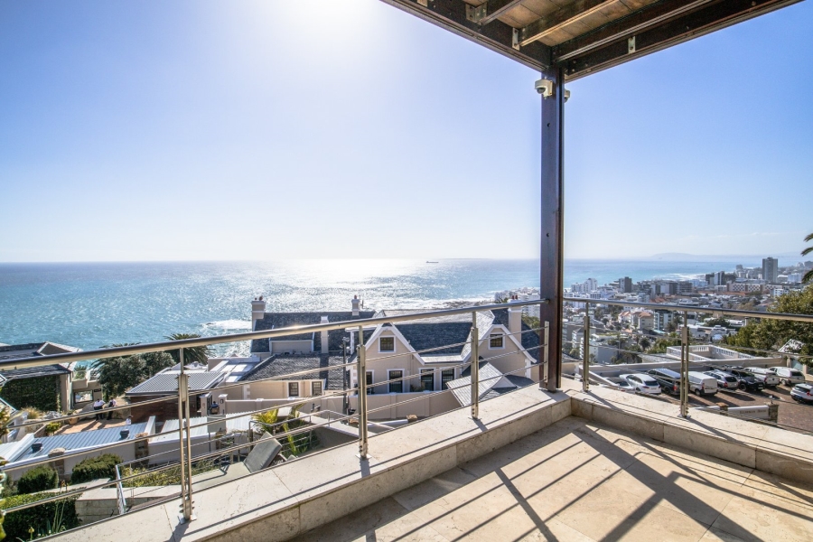 To Let 6 Bedroom Property for Rent in Bantry Bay Western Cape